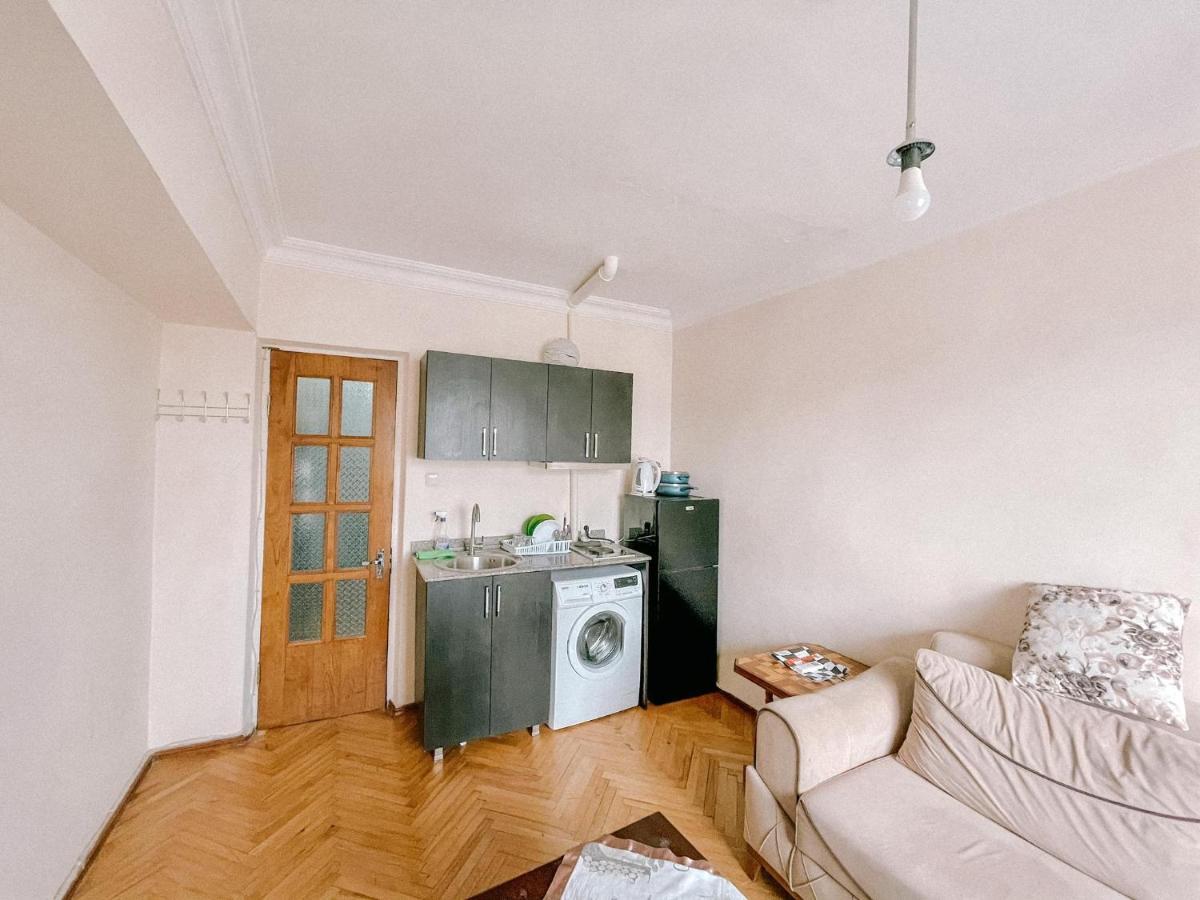 Naira Apartment Batumi Exterior foto