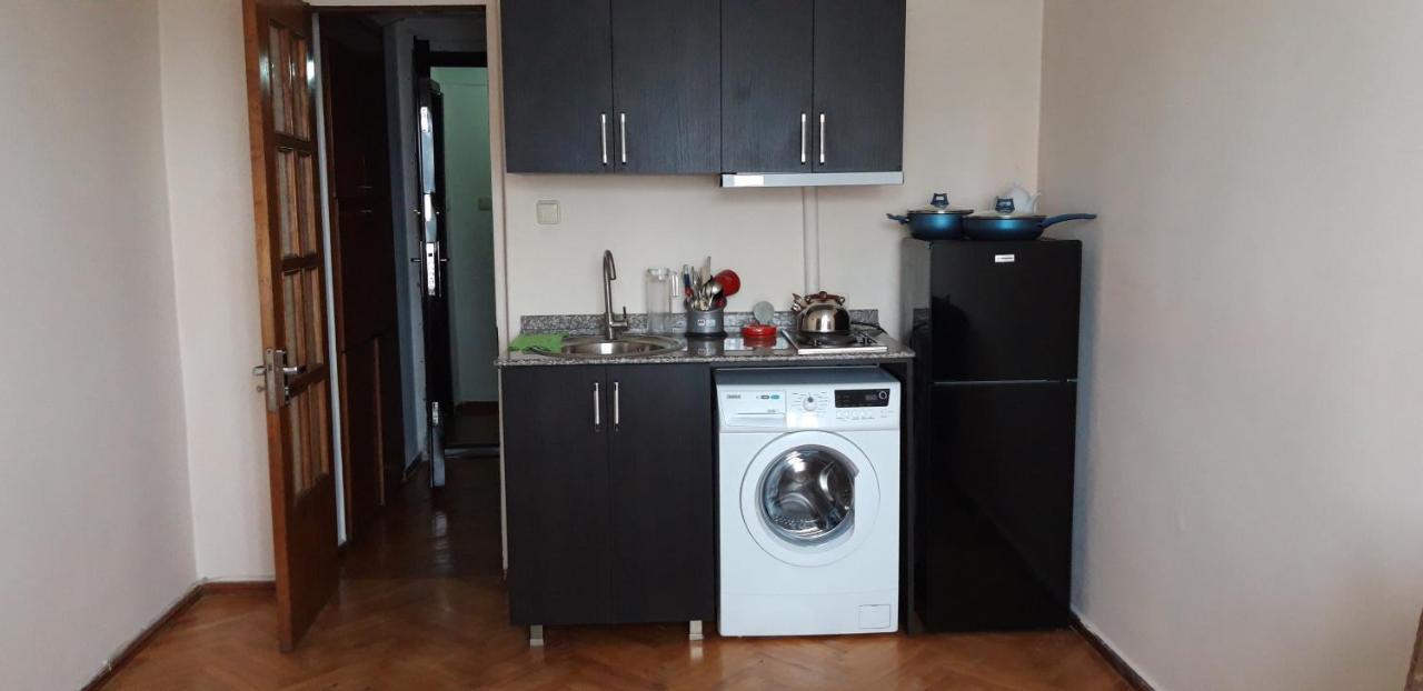 Naira Apartment Batumi Exterior foto